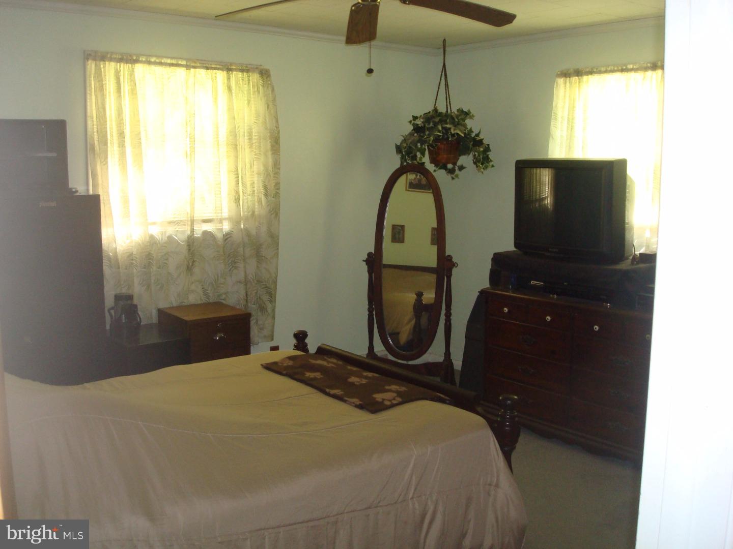 1555 Becker Road Green Lane, PA 18054 - Photo 14 of 15 Gallery Image 14