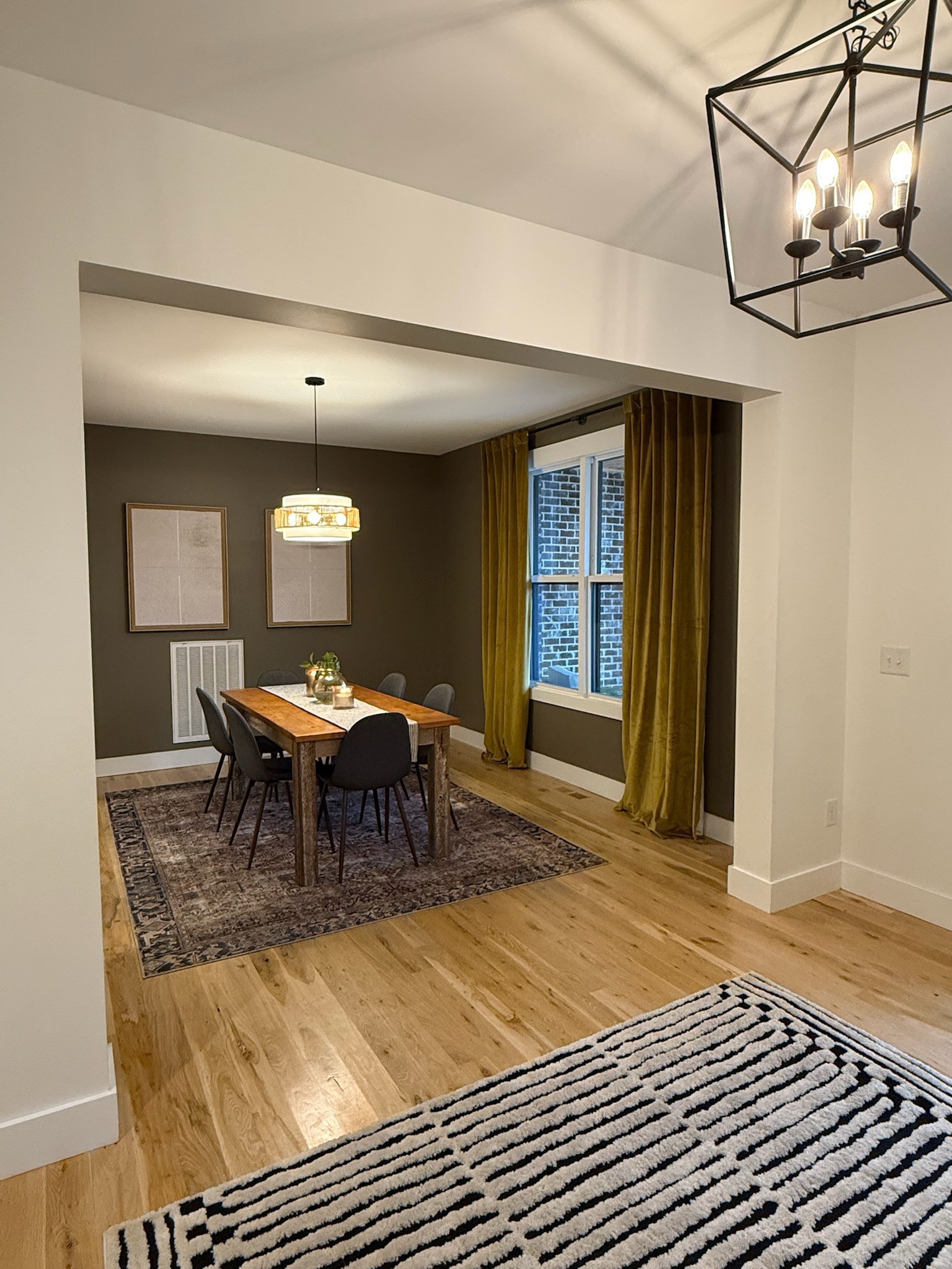 162 Vantrease Road Cottontown, TN 37048 - Photo 9 of 28 a living room with a couch and a table with rug