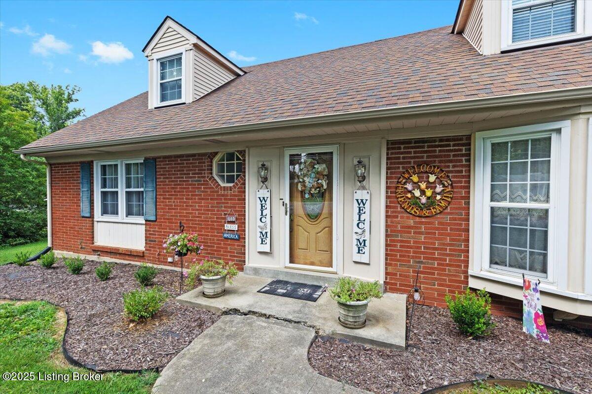 6516 Ridge Cliff Road Louisville, KY 40228 - Photo 7 of 30 07-6516 Ridge Cliff Rd-7