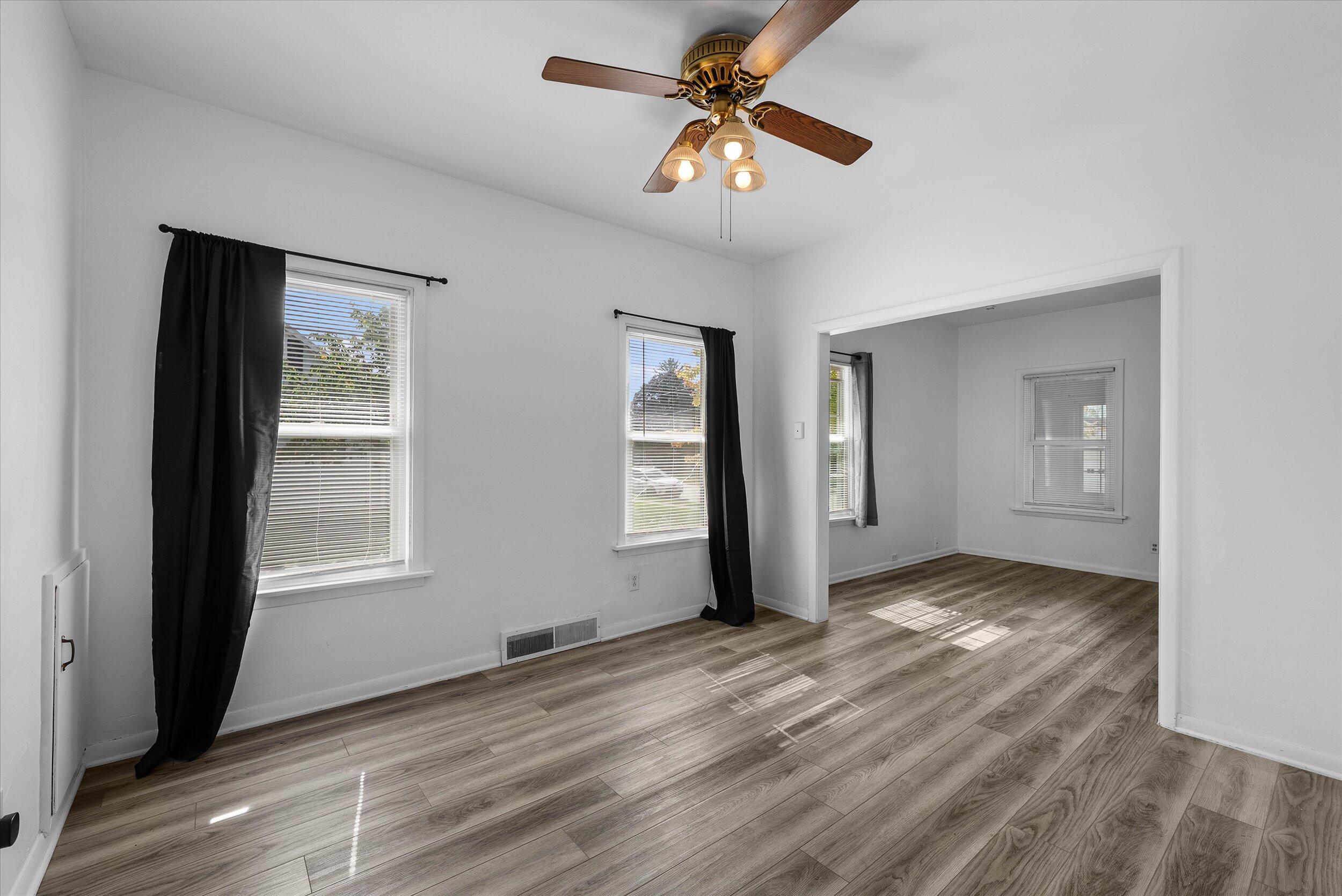 110 Maple Street Belgium, WI 53004 - Photo 17 of 27 08-Dining Room