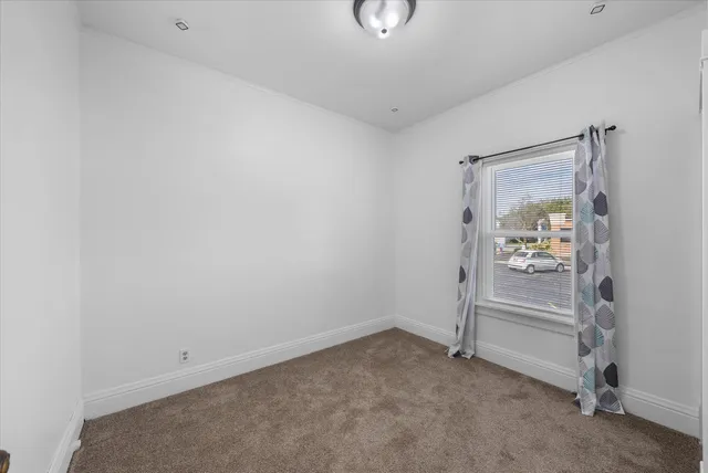 $200,000 | 110 Maple Street, Belgium, WI 53004