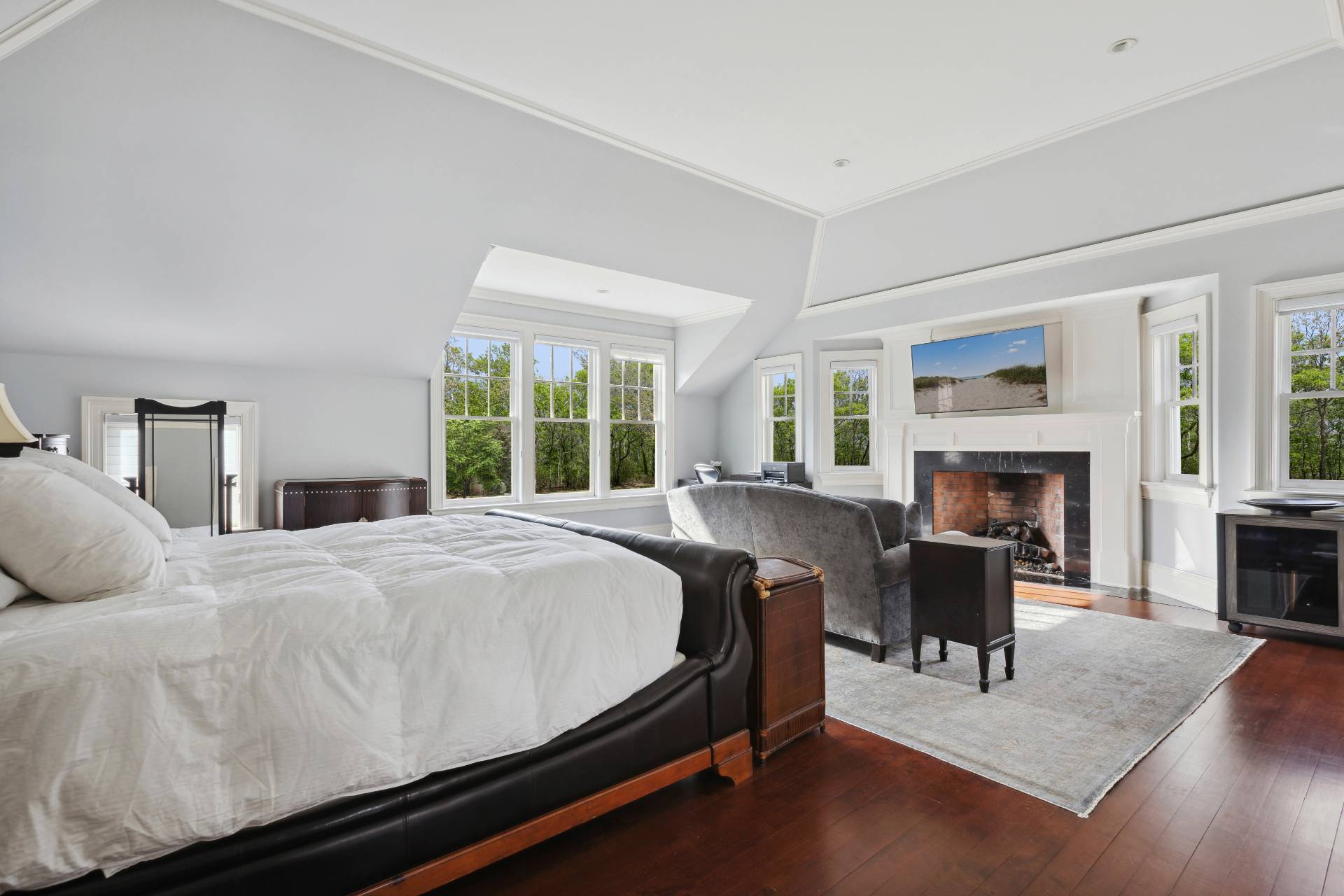 46 Briar Patch Road East Hampton, NY 11937 - Photo 23 of 38