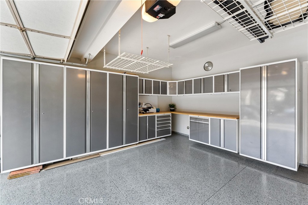 2741 Timmons Tustin, CA 92782 - Photo 23 of 30 a view of a garage room