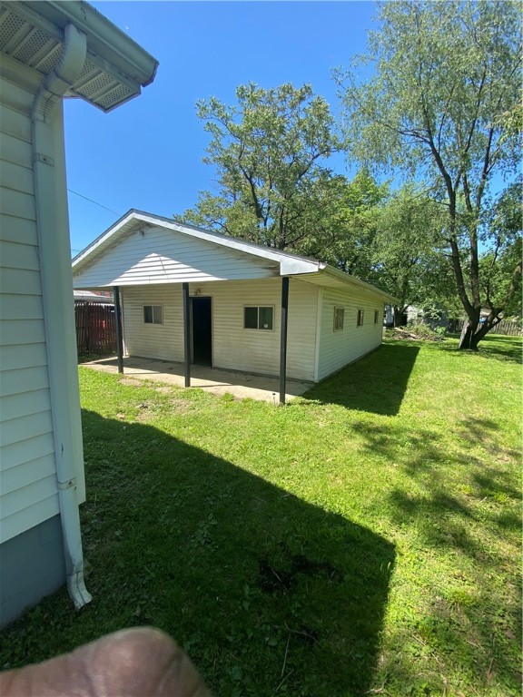 2260 East Locust Street Decatur, IL 62526 - Photo 2 of 11