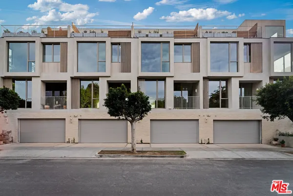 $14,950 | 755 North Alfred Street, Unit B, Los Angeles, CA 90069