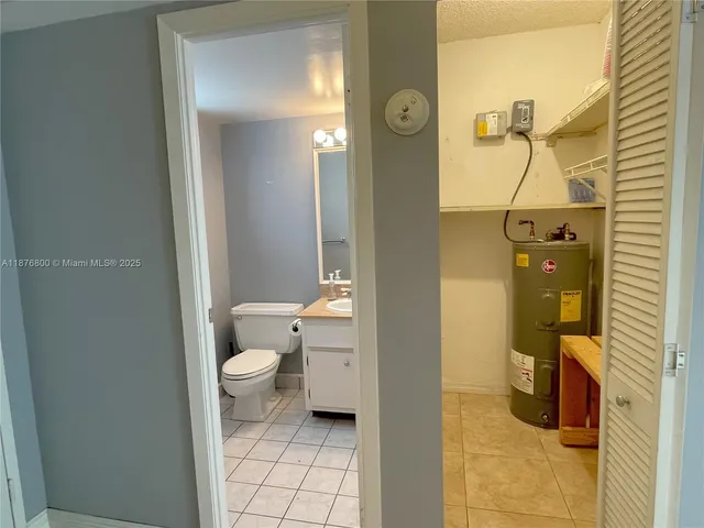 a bathroom with a toilet