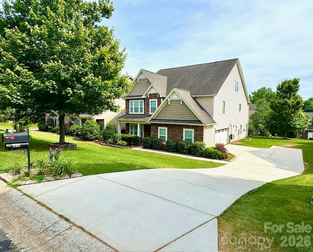 282 Fischer Road Fort Mill, SC 29715 - Photo 3 of 46 Gallery Image 3