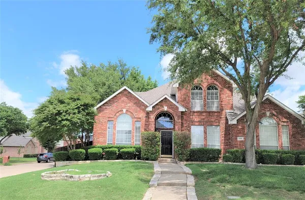 $549,900 | 1464 Summerhill Drive, Carrollton, TX 75007