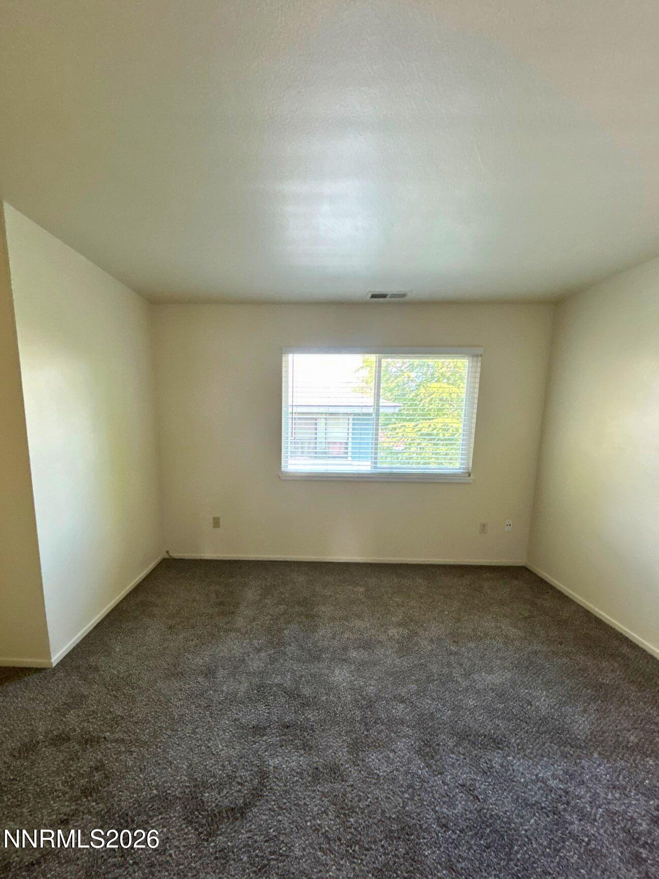 3673 Grant Drive, Unit C Reno, NV 89509 - Photo 6 of 11 cb7f924b-62db-4207-927f-d6a20672c65e