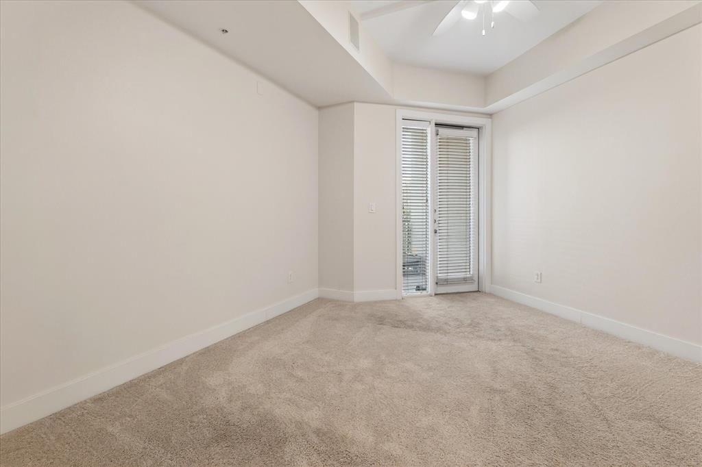 5055 Addison Circle, Unit 409 Addison, TX 75001 - Photo 26 of 37