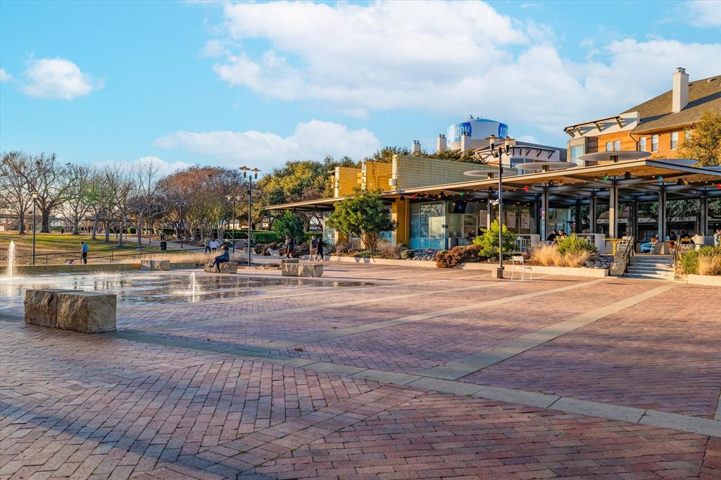 5055 Addison Circle, Unit 409 Addison, TX 75001 - Photo 33 of 37