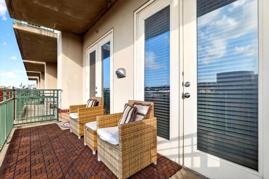 5055 Addison Circle, Unit 409 Addison, TX 75001 - Photo 10 of 37