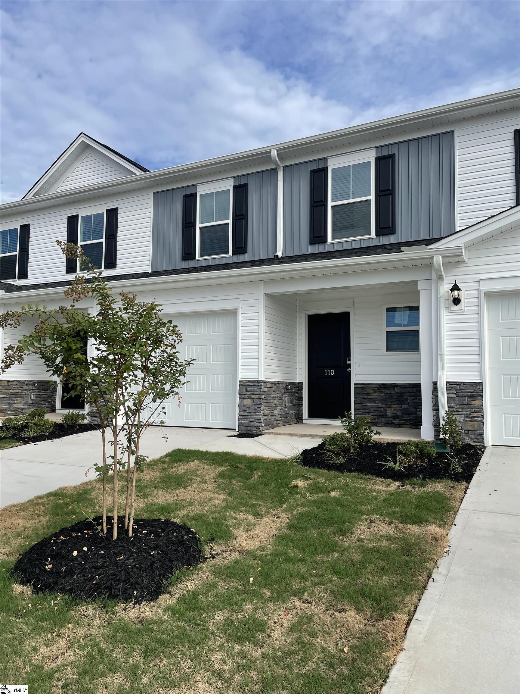 113 Cillian Street Fountain Inn, SC 29644 - Photo 2 of 30 Gallery Image 2