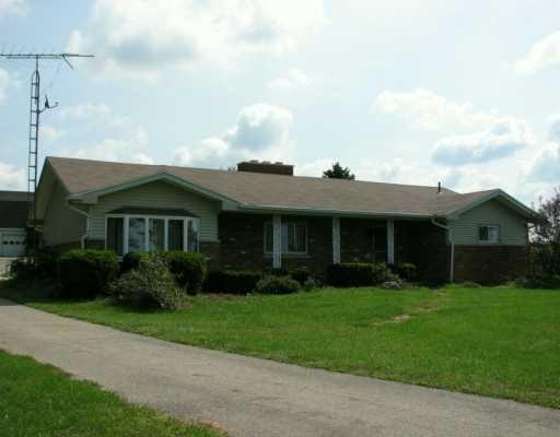 629 South Elm Tree Road Conover, OH 45317 - Photo 1 of 8