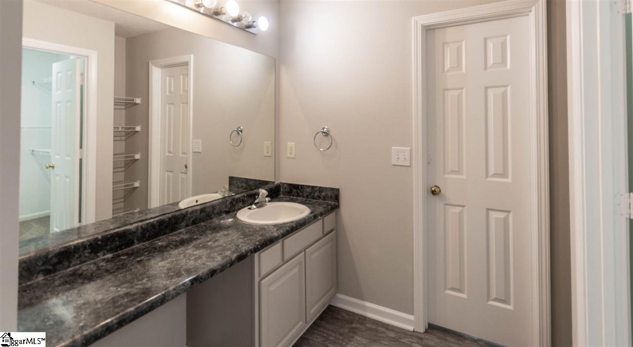 2011 Small Meadows Court Fountain Inn, SC 29644 - Photo 11 of 21 Gallery Image 11