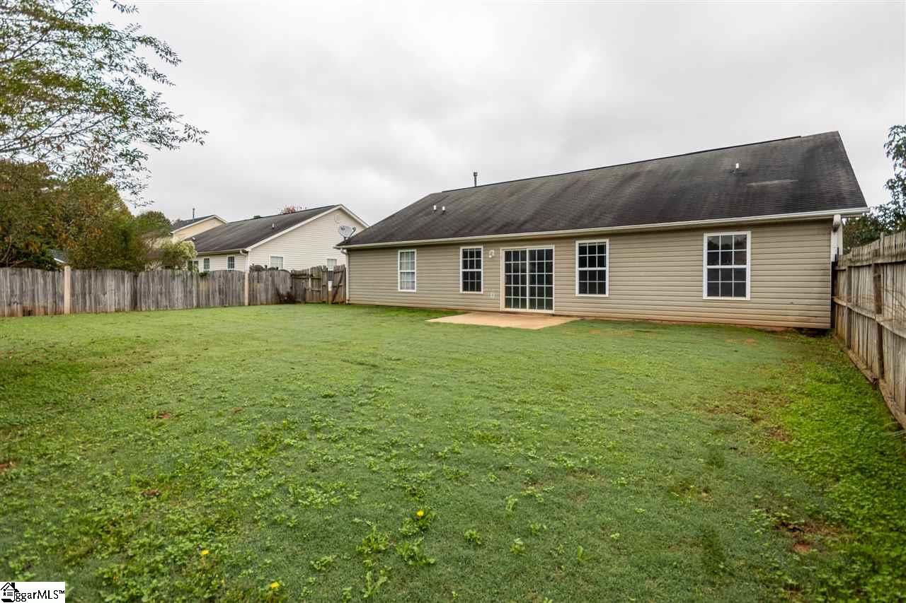 2011 Small Meadows Court Fountain Inn, SC 29644 - Photo 17 of 21 Gallery Image 17