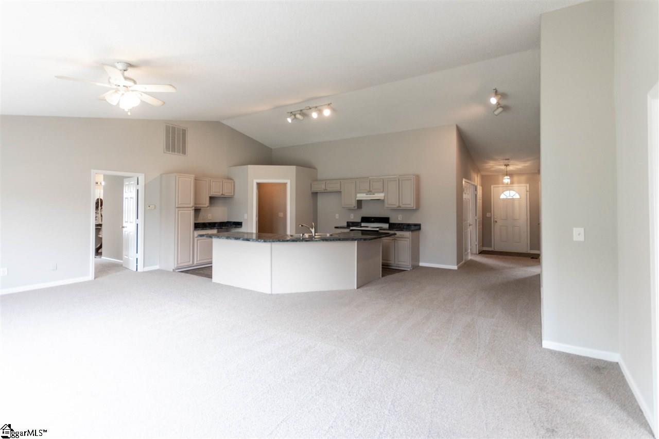 2011 Small Meadows Court Fountain Inn, SC 29644 - Photo 6 of 21 Gallery Image 6