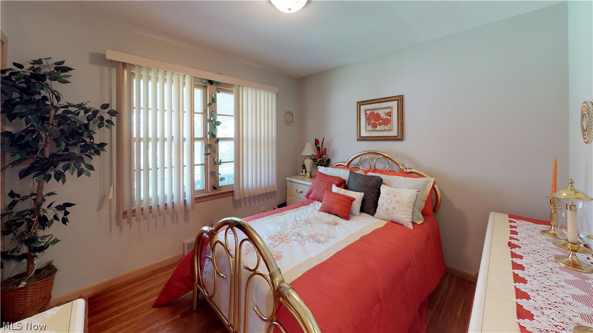 5023 South Sedgewick Road Cleveland, OH 44124 - Photo 22 of 33