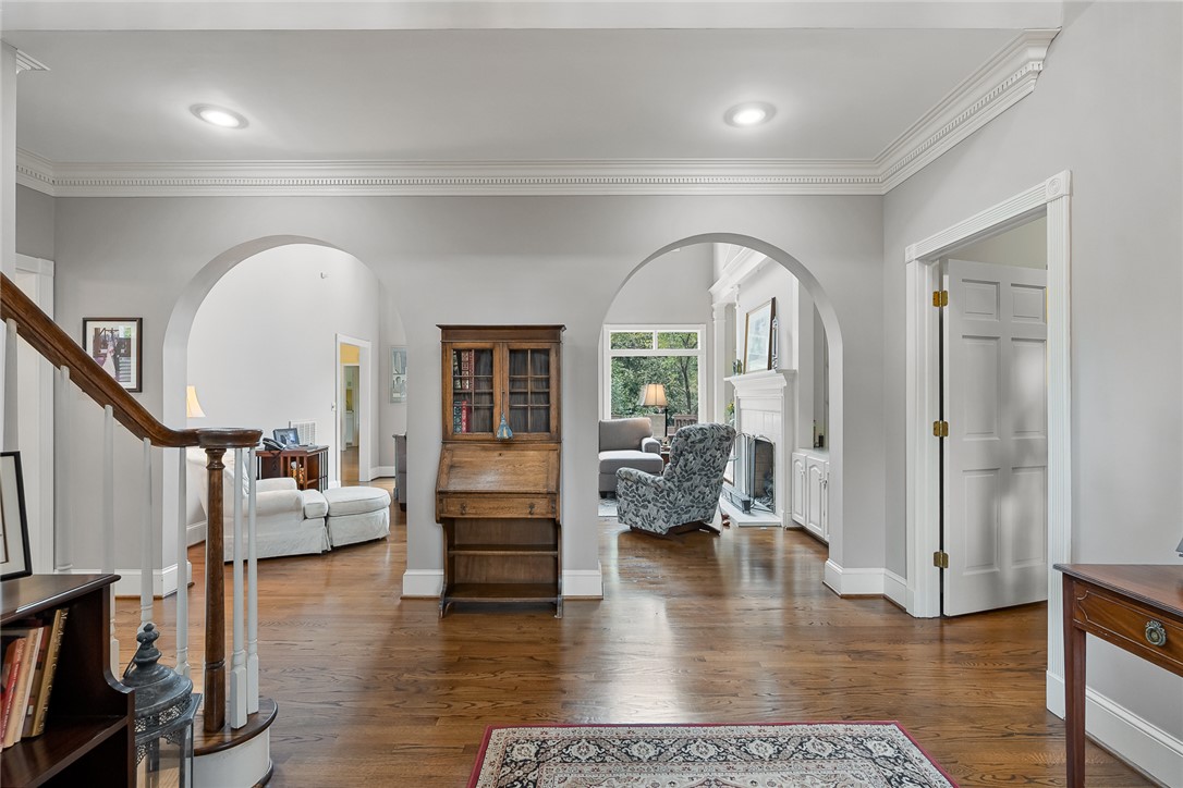 405 Berkshire Hill Anderson, SC 29621 - Photo 5 of 39