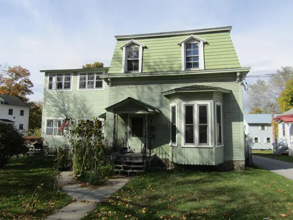 $350,000 | 112 South Main Street, St. Albans, VT 05478