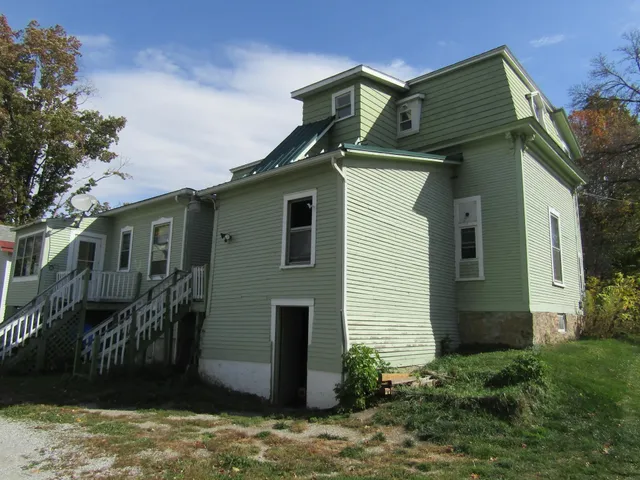 $375,000 | 112 South Main Street, St. Albans, VT 05478