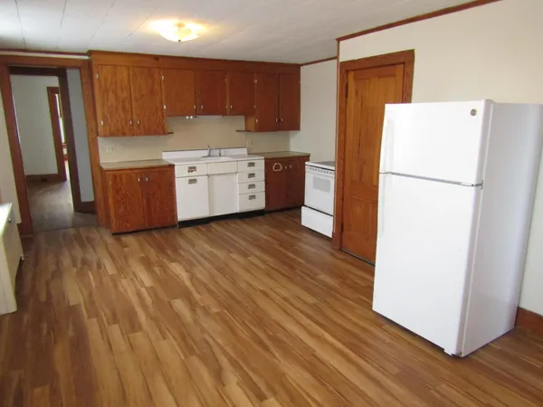 $350,000 | 112 South Main Street, St. Albans, VT 05478