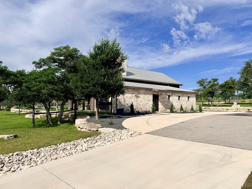 485 Inspiration Loop, Unit 103 Comfort, TX 78013 - Photo 15 of 23 Gallery Image 15