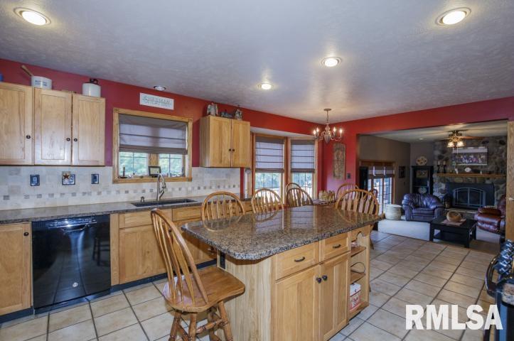 7327 North Switzer Road Brimfield, IL 61517 - Photo 8 of 36