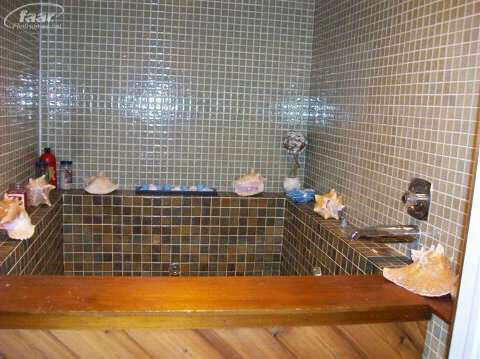 13048 North Road Fenton, MI 48430 - Photo 38 of 43 20366906-37.JPG