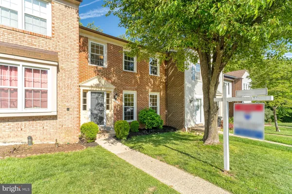 $580,000 | 7920 Bubbling Brook Circle, Springfield, VA 22153