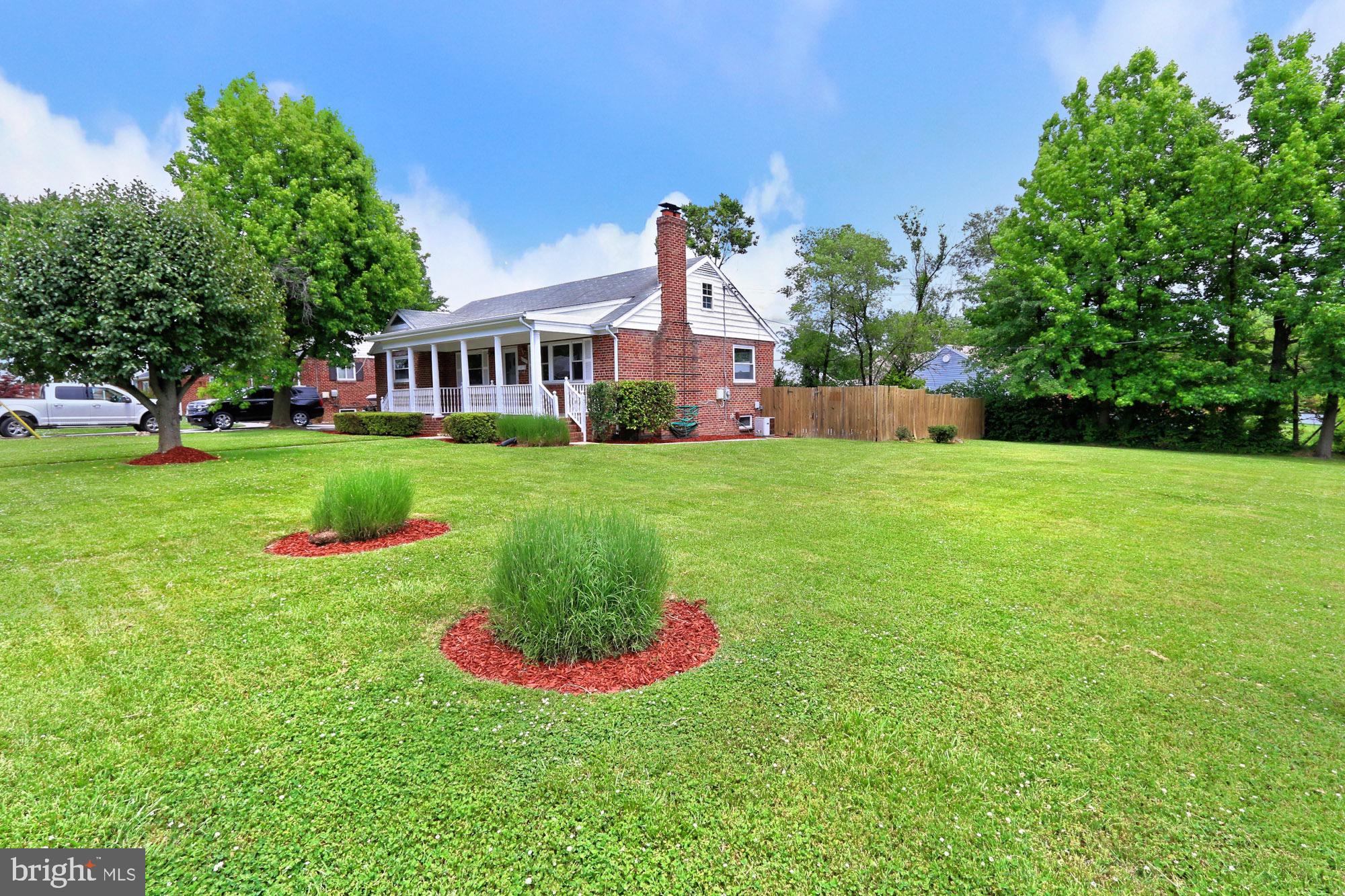 6019 Grayson Street Springfield, VA 22150 - Photo 4 of 40