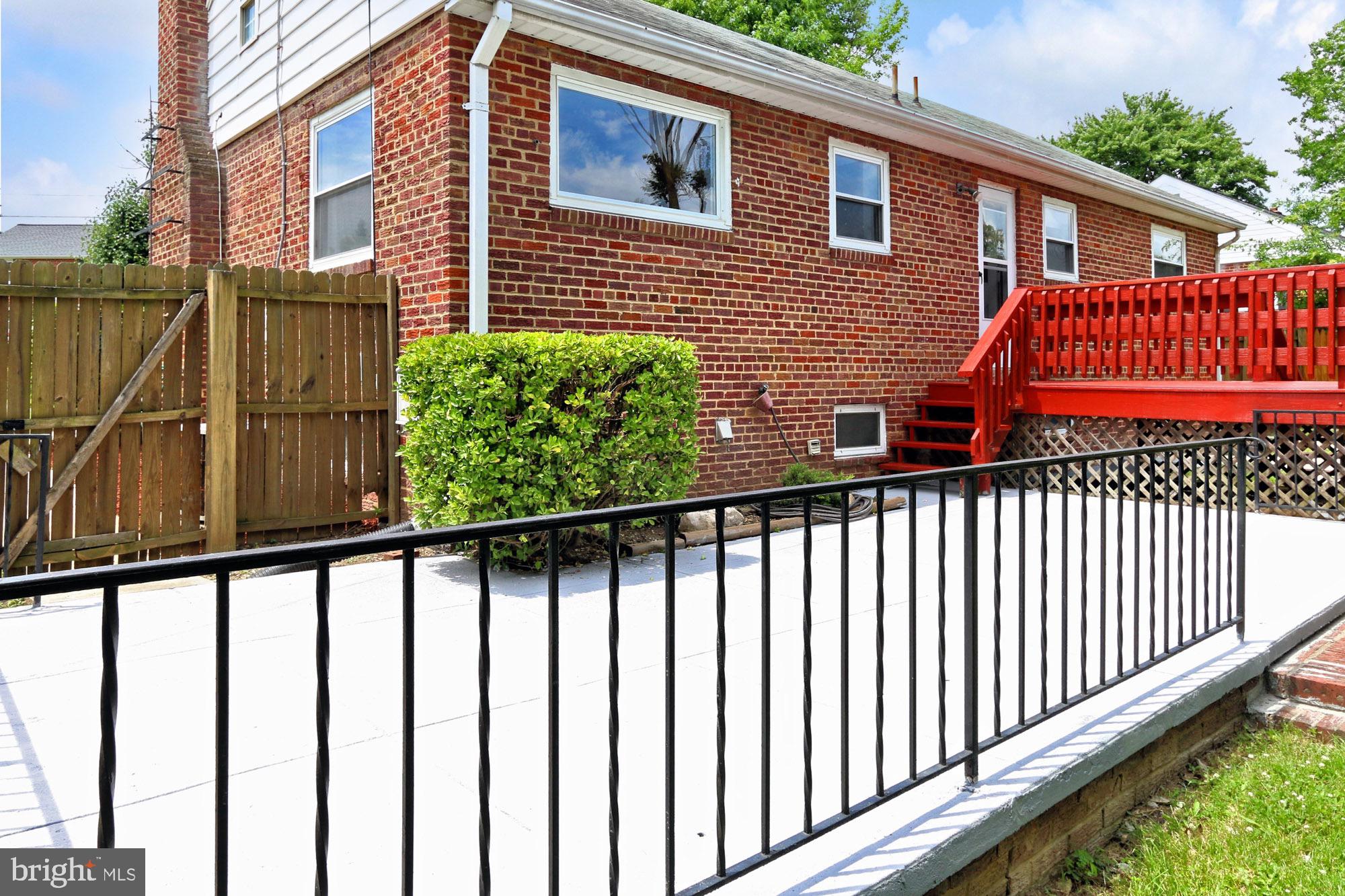6019 Grayson Street Springfield, VA 22150 - Photo 33 of 40