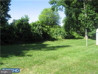 16 Gordonville Road Aston, PA 19014 - Photo 2 of 12
