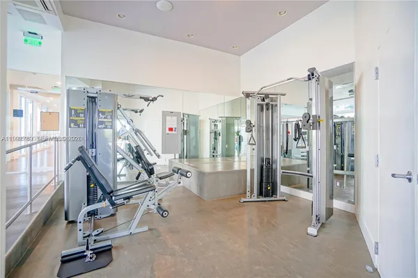 $6,000 | 601 Northeast 27th Street, Unit 1007, Miami, FL 33137