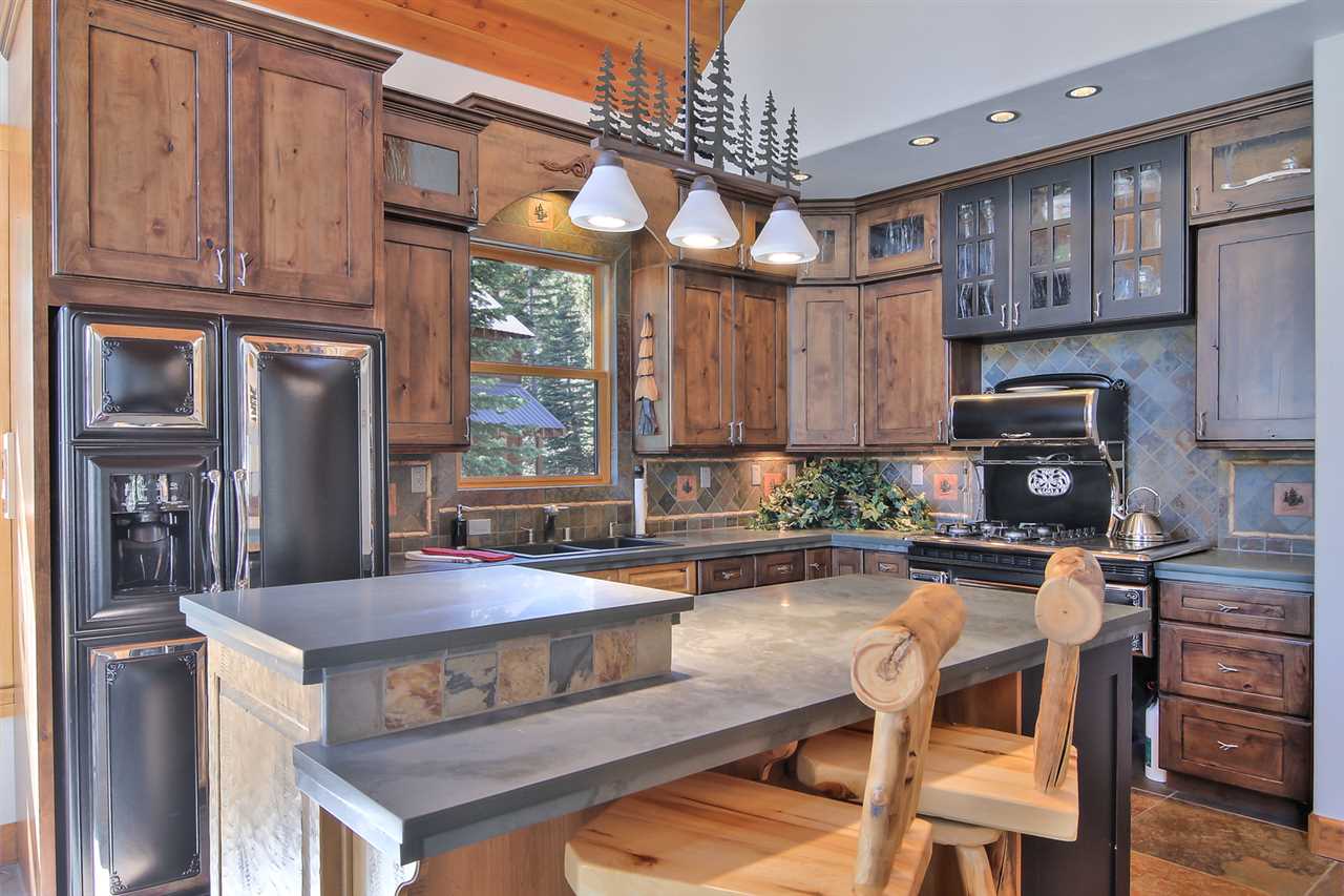 7904 Acorn Road Soda Springs, CA 95728 - Photo 4 of 14 Gallery Image 4