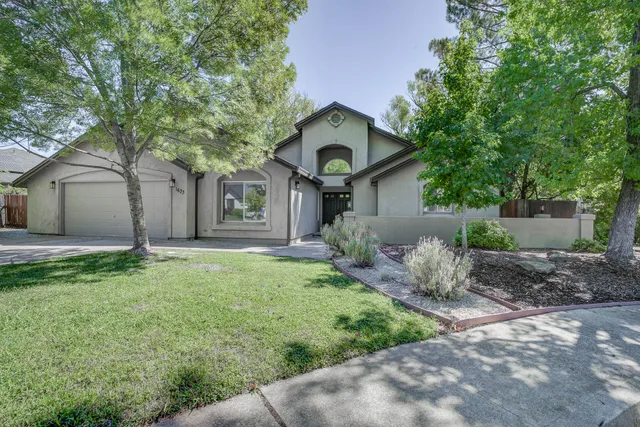 $484,900 | 1633 Wee Burn Court, Redding, CA 96003