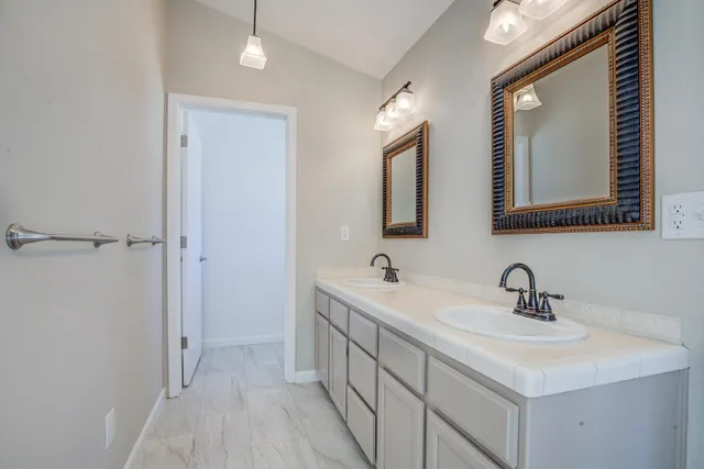 $484,900 | 1633 Wee Burn Court, Redding, CA 96003