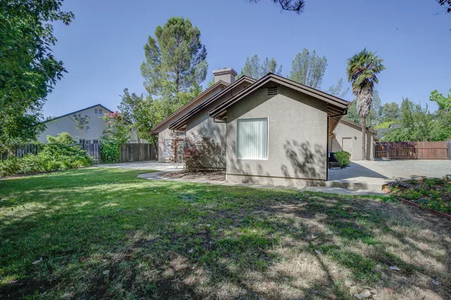 $484,900 | 1633 Wee Burn Court, Redding, CA 96003