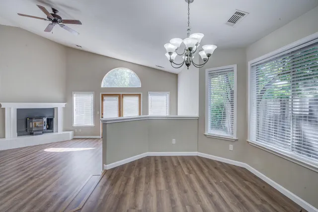 $484,900 | 1633 Wee Burn Court, Redding, CA 96003