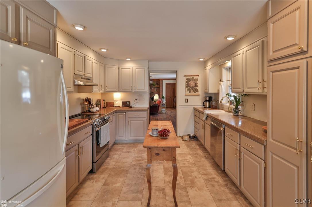 1246 Beaver Valley Road Stroudsburg, PA 18360 - Photo 15 of 42