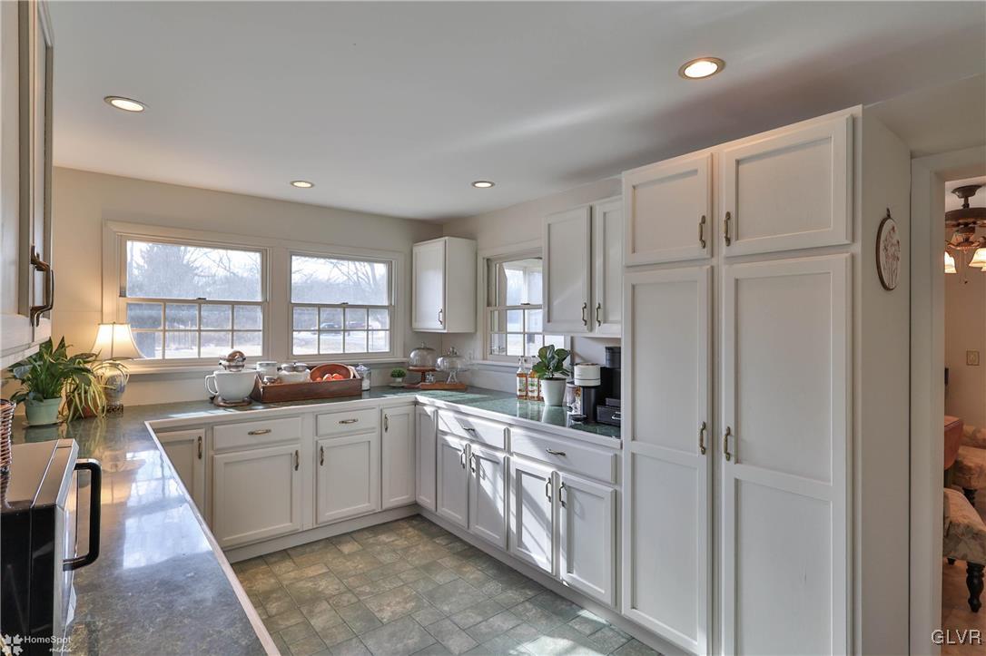 1246 Beaver Valley Road Stroudsburg, PA 18360 - Photo 18 of 42