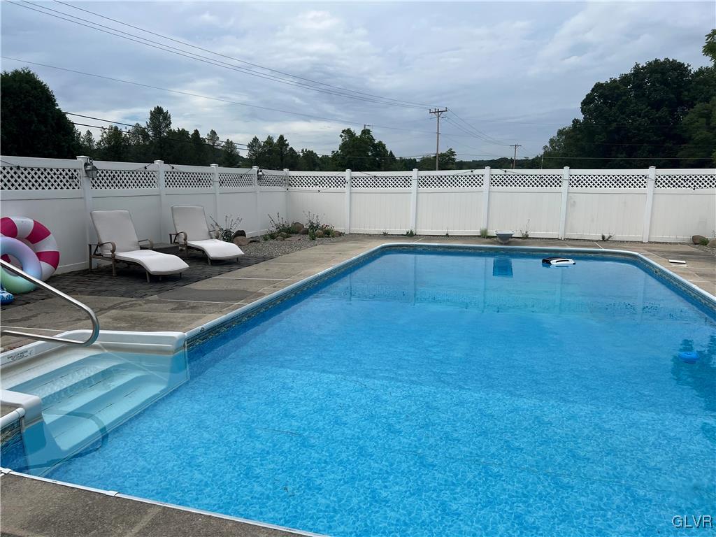 1246 Beaver Valley Road Stroudsburg, PA 18360 - Photo 37 of 42