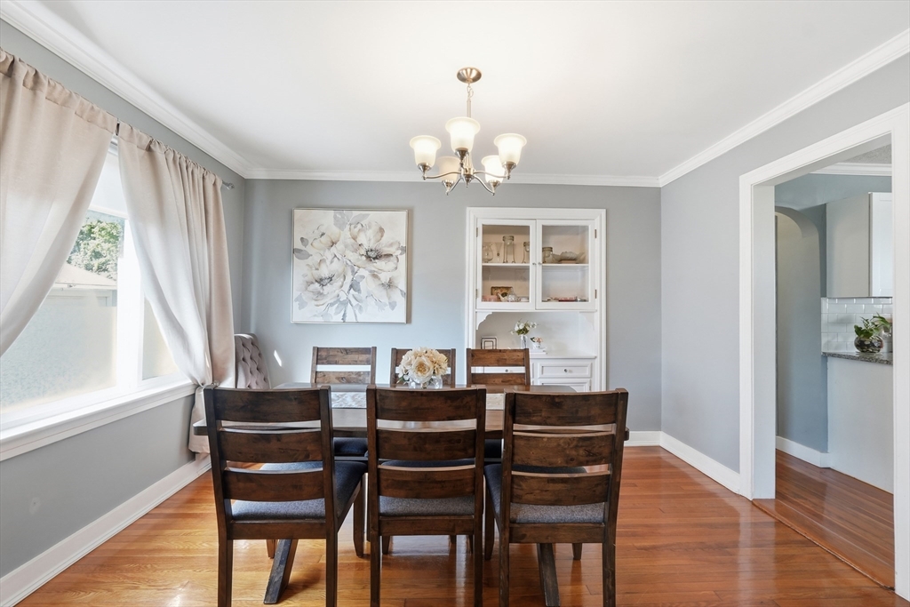 42 Volkmar Road Worcester, MA 01606 - Photo 8 of 33