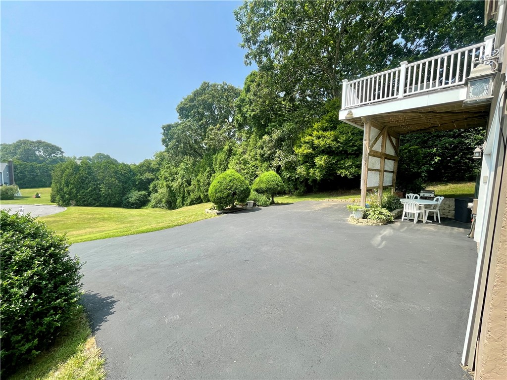 9 Reed Drive Westerly, RI 02891 - Photo 33 of 40