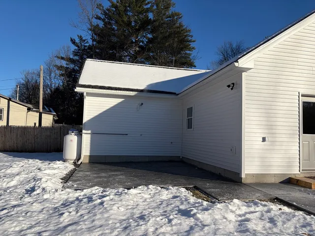 $327,000 | 68 Acadia Road, Gardner, MA 01440