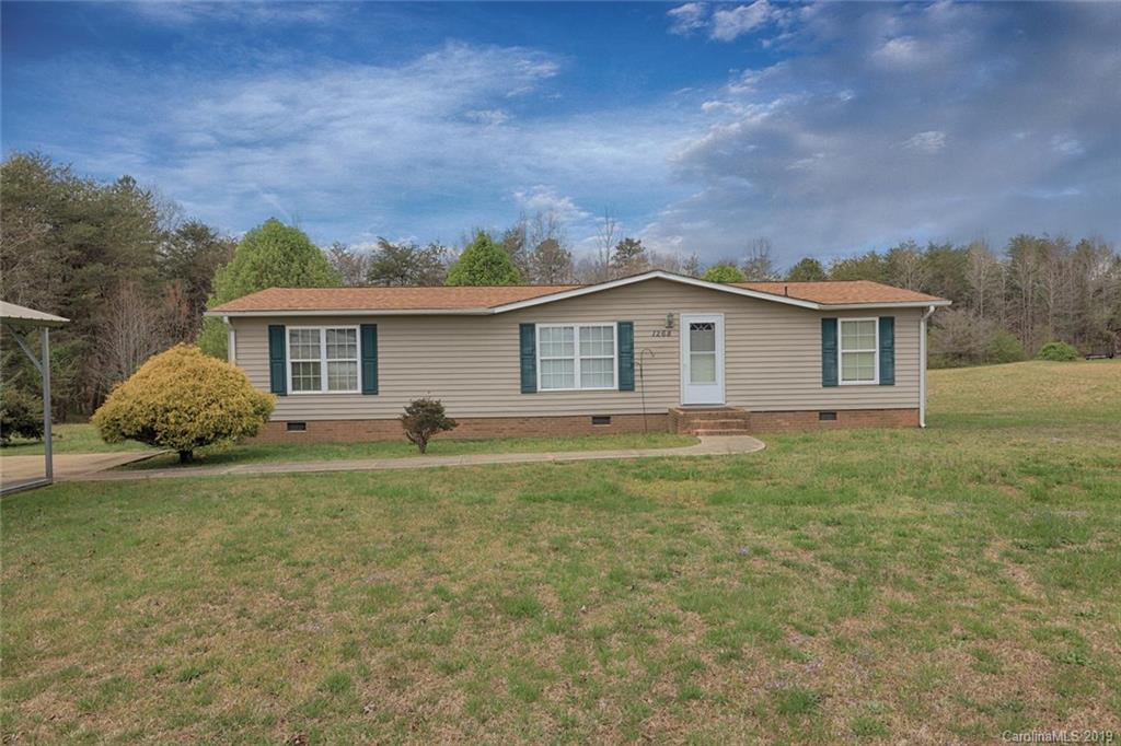 1268 Alexis High Shoals Road Dallas, NC 28034 - Photo 2 of 31 Gallery Image 2