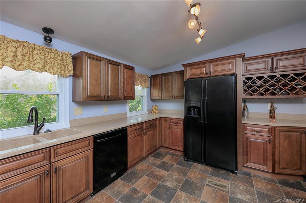 1268 Alexis High Shoals Road Dallas, NC 28034 - Photo 14 of 31 Gallery Image 14
