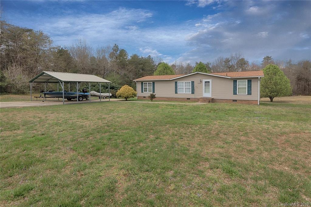 1268 Alexis High Shoals Road Dallas, NC 28034 - Photo 3 of 31 Gallery Image 3