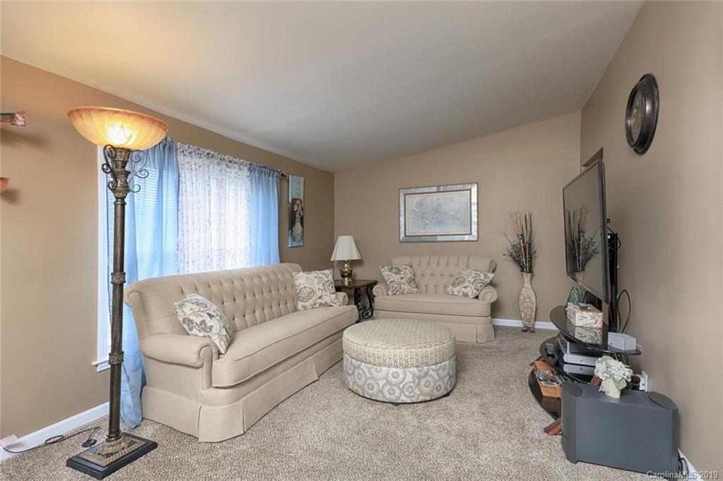 1268 Alexis High Shoals Road Dallas, NC 28034 - Photo 7 of 31 Gallery Image 7