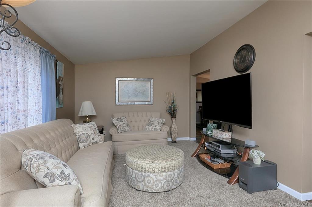 1268 Alexis High Shoals Road Dallas, NC 28034 - Photo 8 of 31 Gallery Image 8